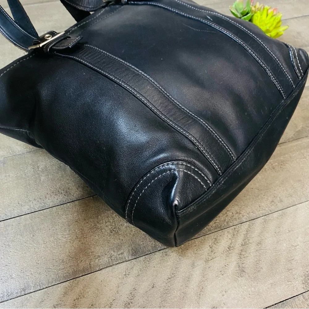 Coach Hampton Vintage Black Smooth Leather Tote Shoulder Bag - Picture 8 of 13